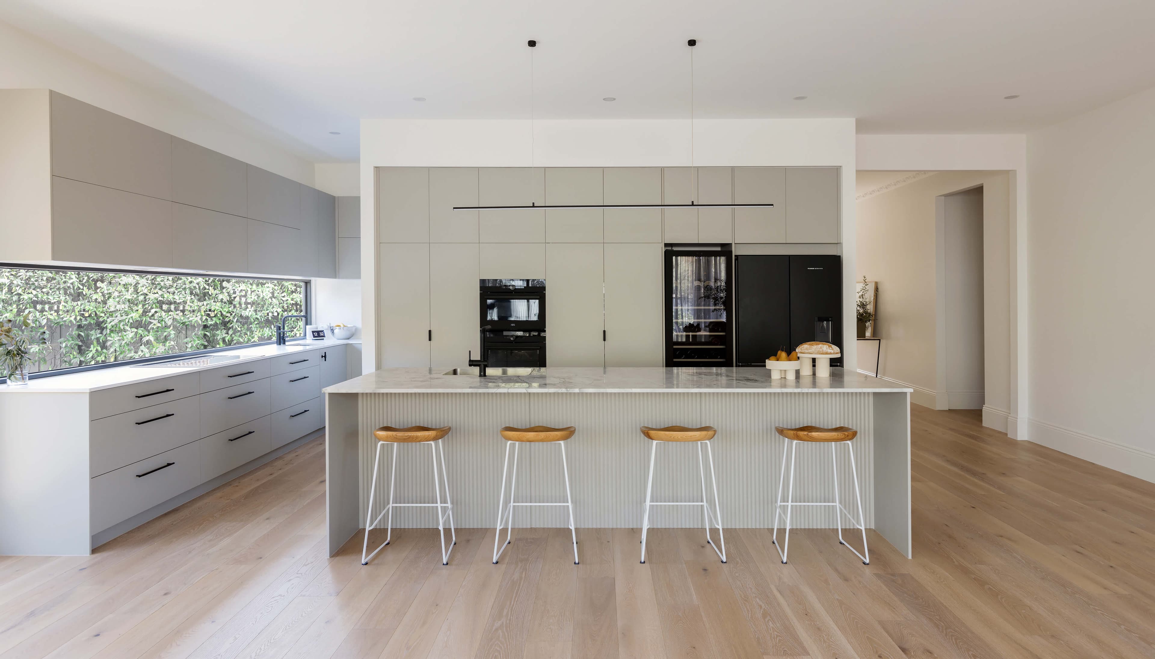 Multi-room home renovation: Russell St, Caulfield South 01 - One Stop renovate home renovations